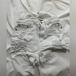 Bottoms  
Low-Rise Slouchy Boyfriend Denim